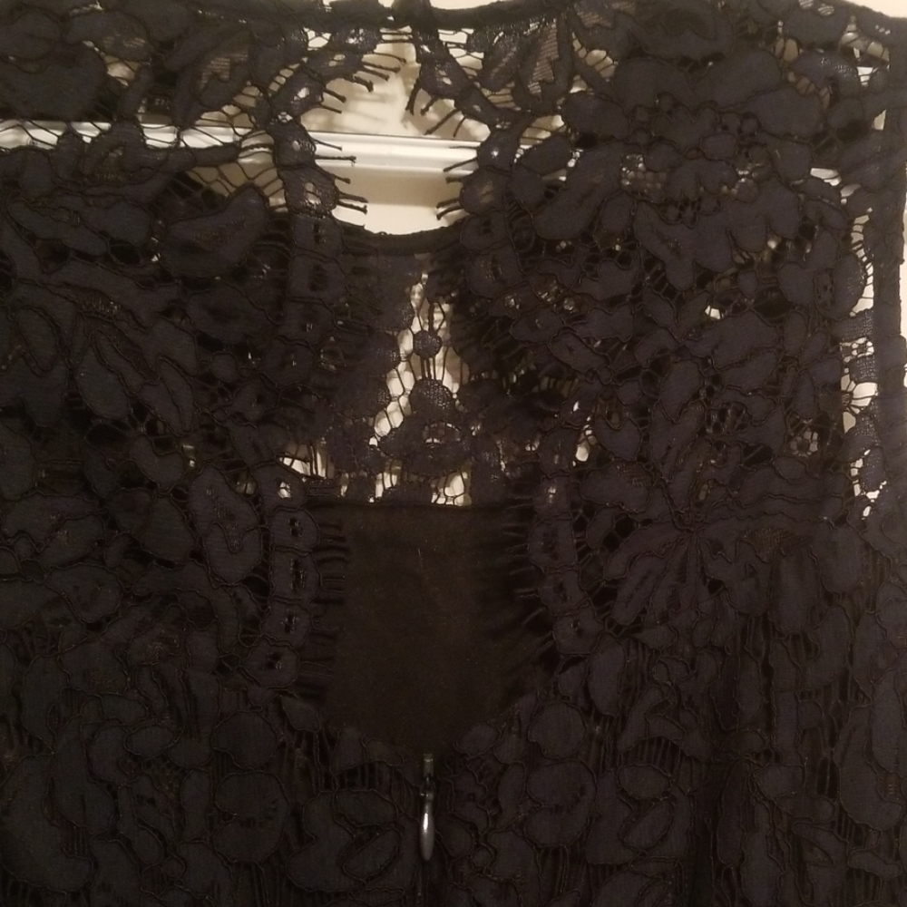 Navy blue and black lace dress - Picture 4 of 5